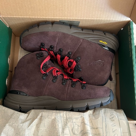Danner Mountain 600- Java Size 7 Womens - Picture 3 of 4